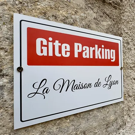Bed & Breakfast La Maison De Lyon