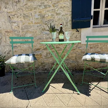 Couette-café La Maison De Lyon Saint-Laurent-de-Céris